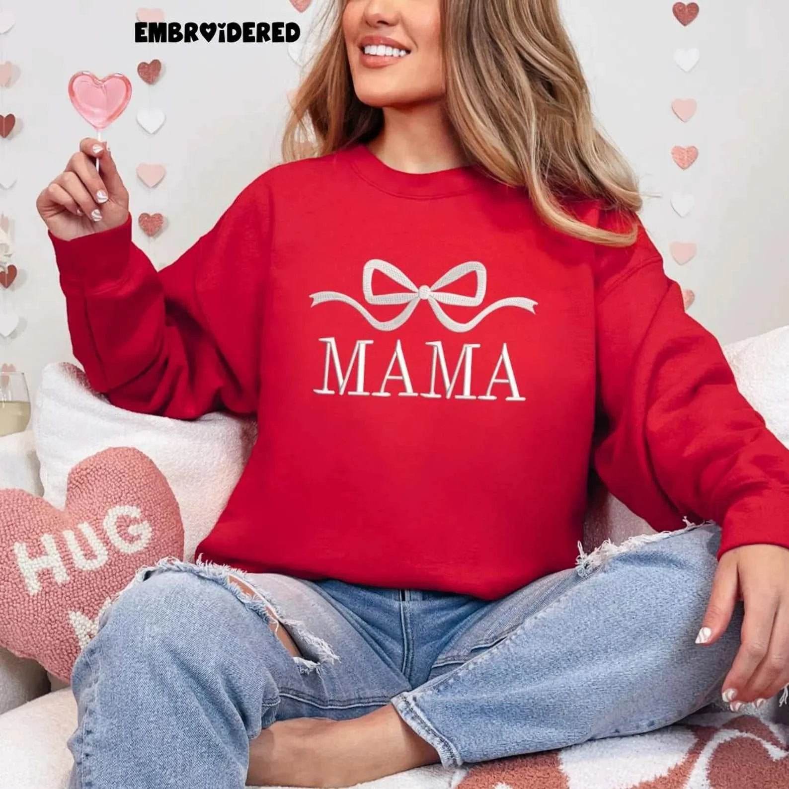 Bow Mama Sweatshirt – Personalized Crewneck red