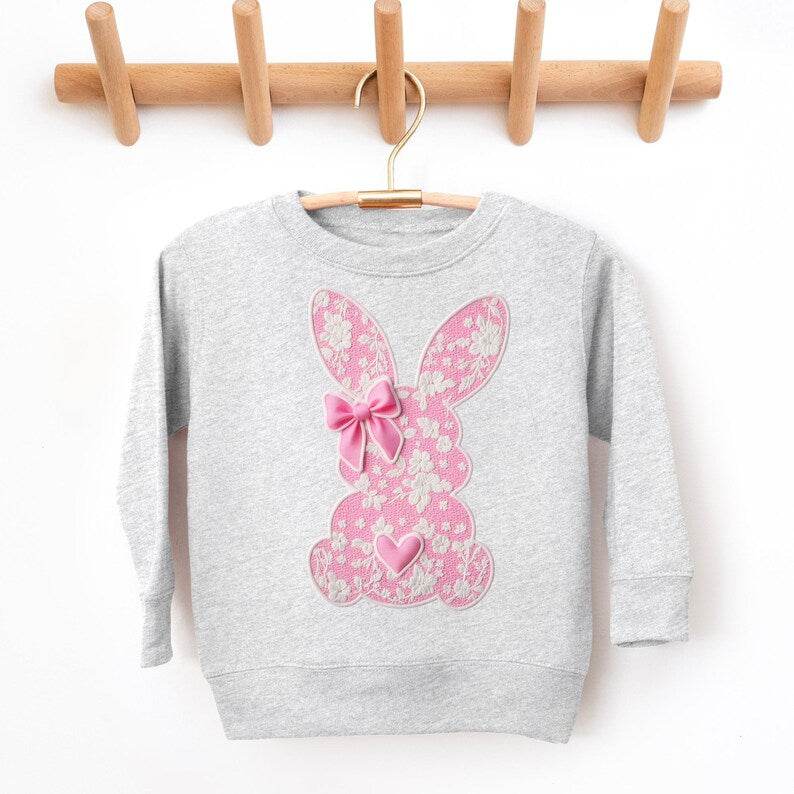 casual mommy and me easter outfit for spring